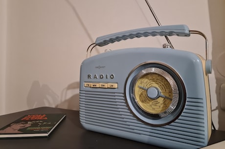 收音机电路图(收音机电路图制作教程详解)